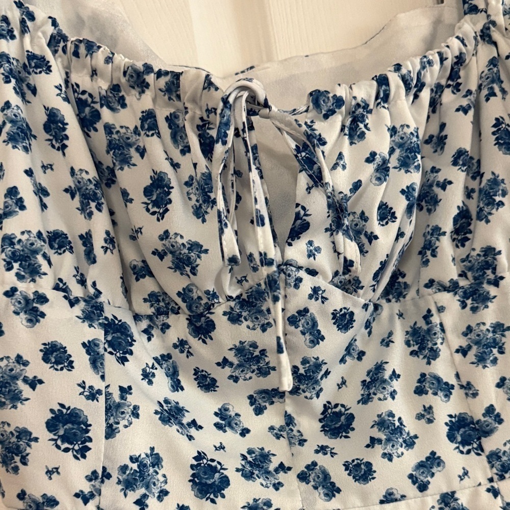 Amazon Blue and White Floral Midi Dress - Picture 2 of 2